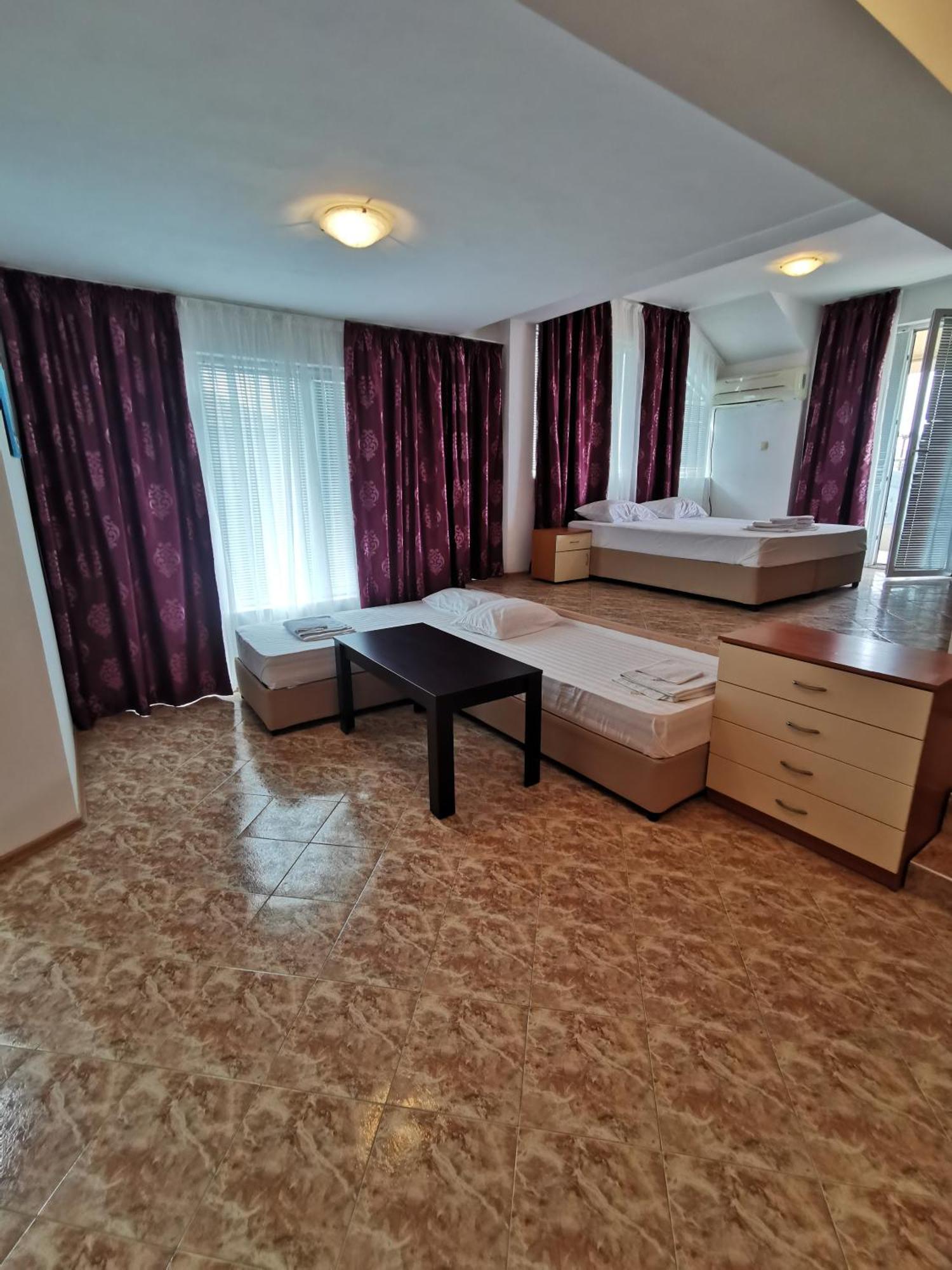 Jelezchevi Guest Rooms Primorsko Eksteriør billede